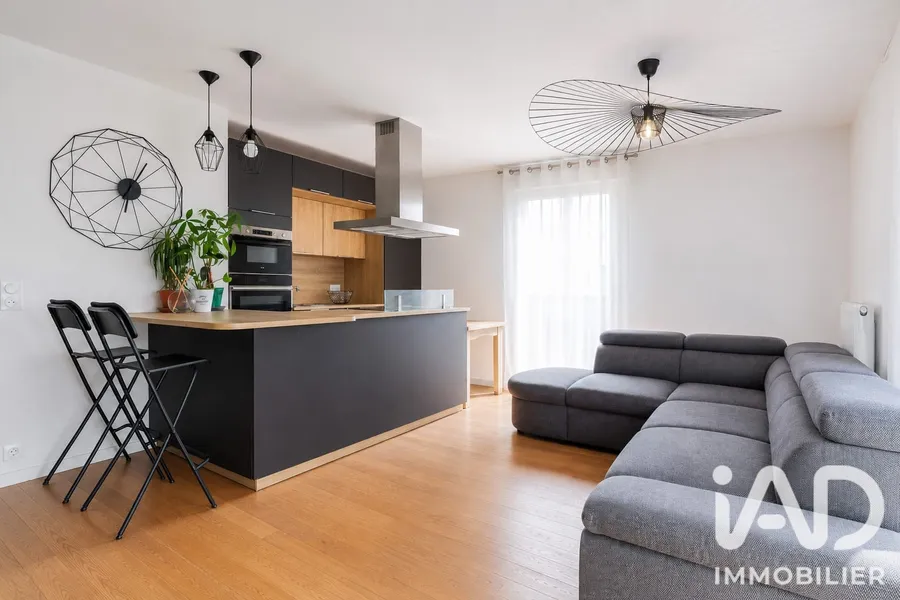 Appartement à Les Ulis (91940) photo 3