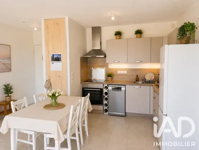 Appartement à L'Isle-d'Abeau (38080)