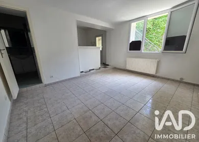 Appartement à Gennevilliers (92230)