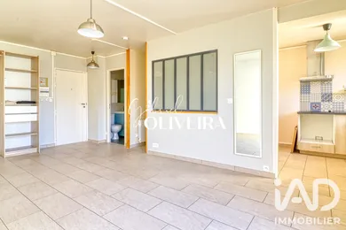 Apartment in Méry-sur-Oise (95540)