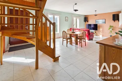 Maison à Sautron (44880)