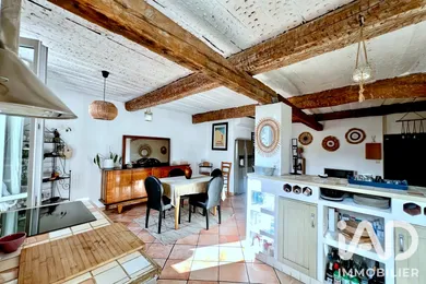 Appartement à Solliès-Toucas (83210)