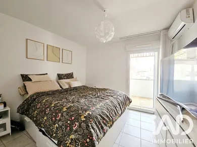 Apartment in Grenoble (38100)