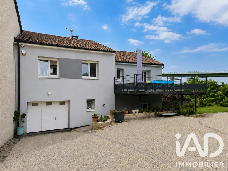 Maison 6 pièces 114 m² · à Le Puy-en-Velay · 114 m² · 299 500 €