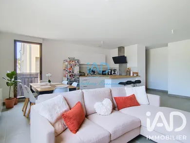 Duplex à Fontenay-Trésigny (77610)