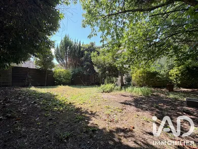 House in Nanterre (92000)