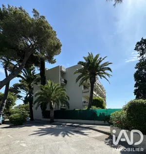 Apartment in Toulon (83000)