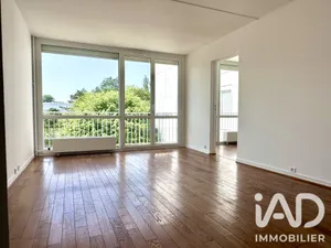 Appartement à Cergy (95000)