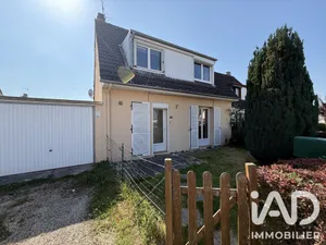 Maison à Le Vaudreuil (27100)