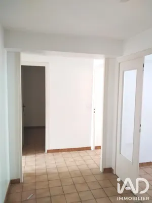 Apartment in Chantilly (60500)