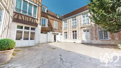 Apartment in Auxerre (89000)