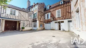 Apartment in Auxerre (89000)