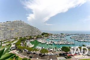 Apartment in Villeneuve-Loubet (06270)