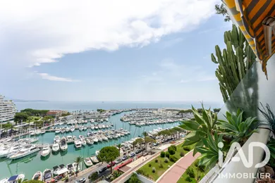 Apartment in Villeneuve-Loubet (06270)