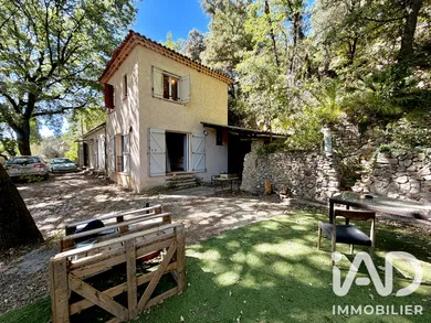 House in Lorgues (83510)