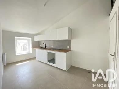 Duplex à Eyguières (13430)