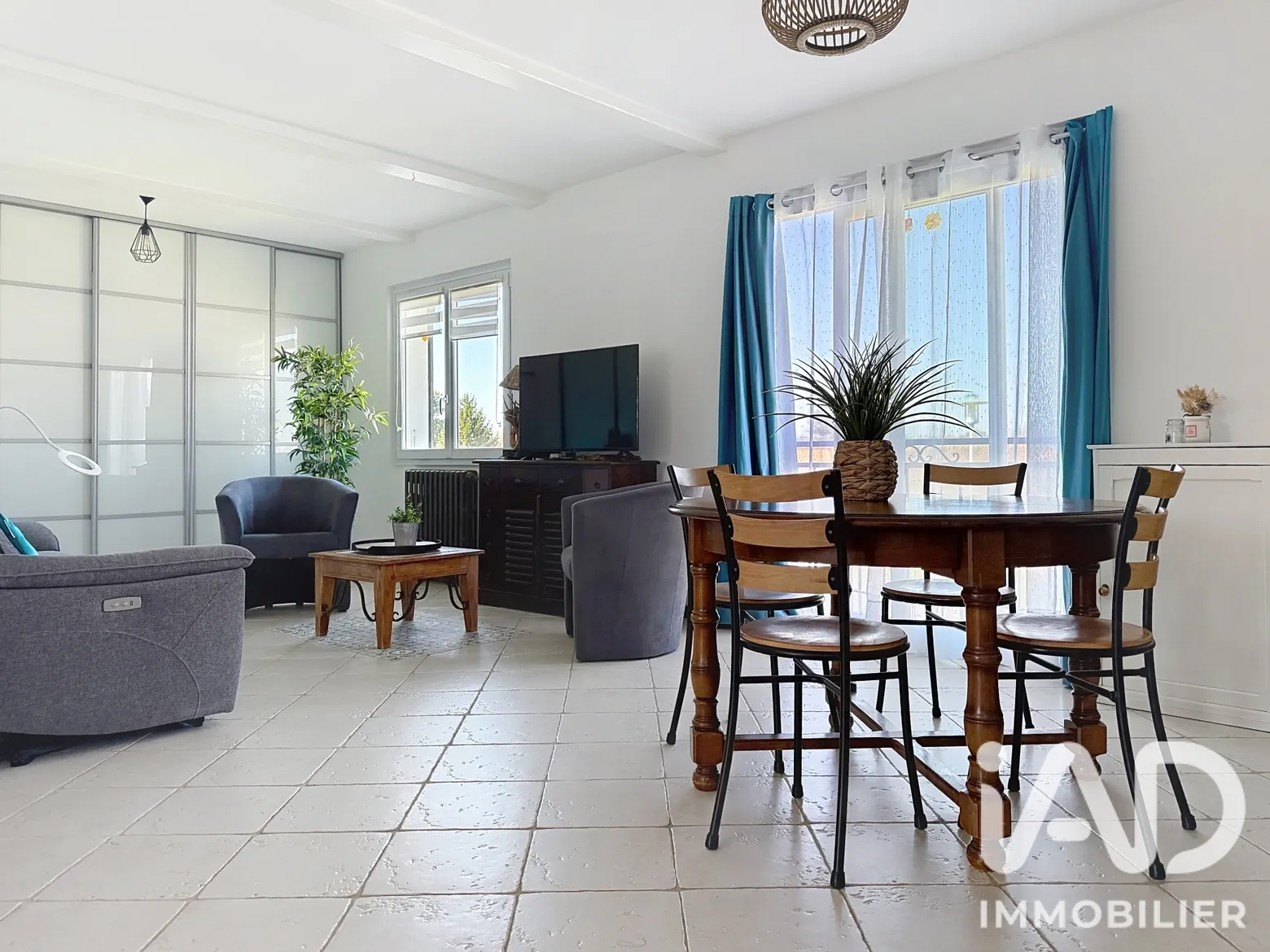 Vente maison à Saint-Médard-d'Eyrans (33650) : maison 5 pièces 107 m² - 2058487 — 2
