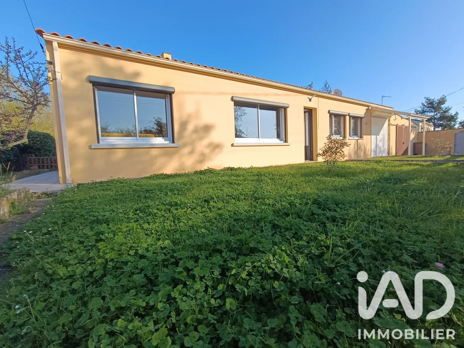 Vente maison à Le Bernard (85560) : pavillon 5 pièces 110 m² - 2058423 — 2
