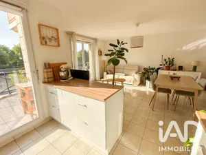 Appartement à Saint-Pierre-du-Perray (91280)