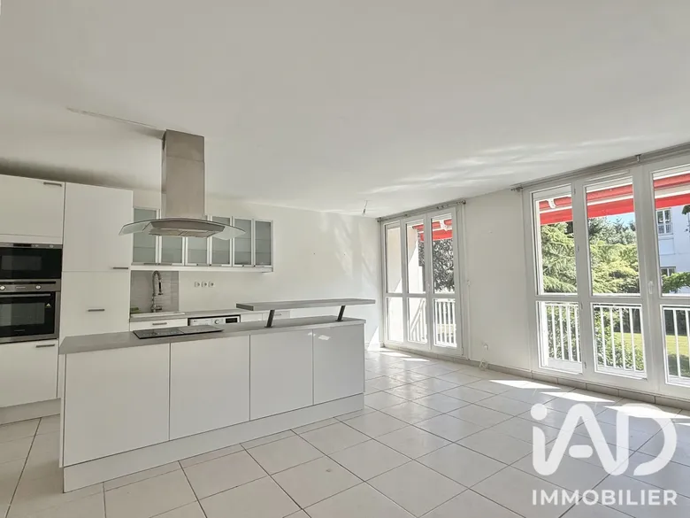 Appartement 4 pièces 82 m² · à Chilly-Mazarin · 82 m² · 227 000 €