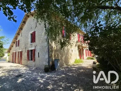 Maison à Celles-sur-Belle (79370)