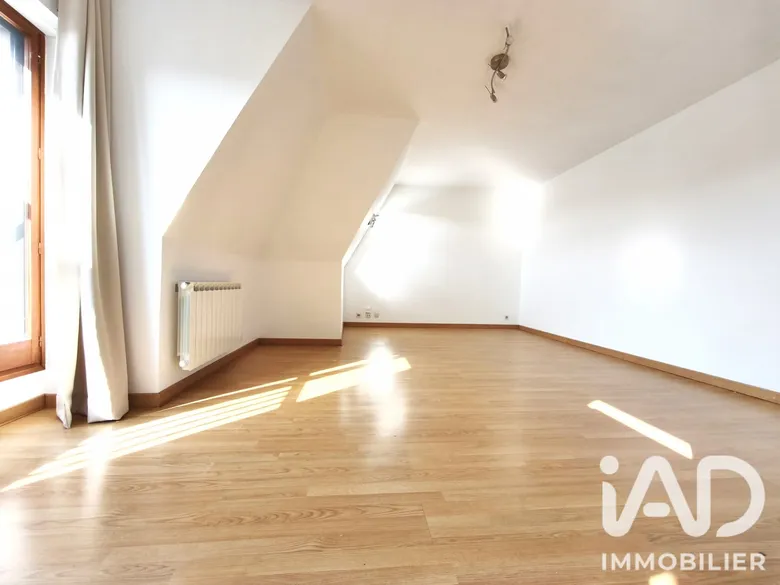 Appartement 2 pièces 44 m² · à La Madeleine · 43,5 m² · 875 €