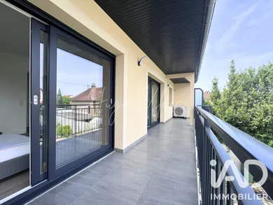 Maison à Villeneuve-le-Roi (94290)