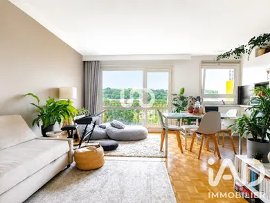 Apartment in Rosny-sous-Bois (93110)