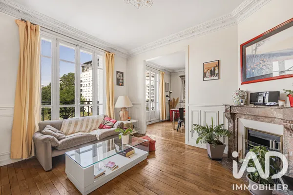 Appartement à Courbevoie (92400) photo 2