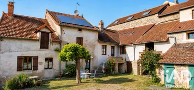 Village house in Mellecey (71640)