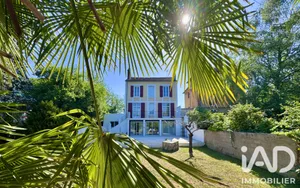 Gîte à Deux Rivières (89460)