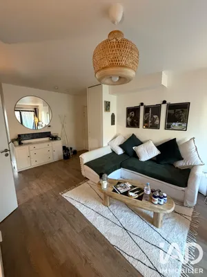 Apartment in Pontoise (95300)