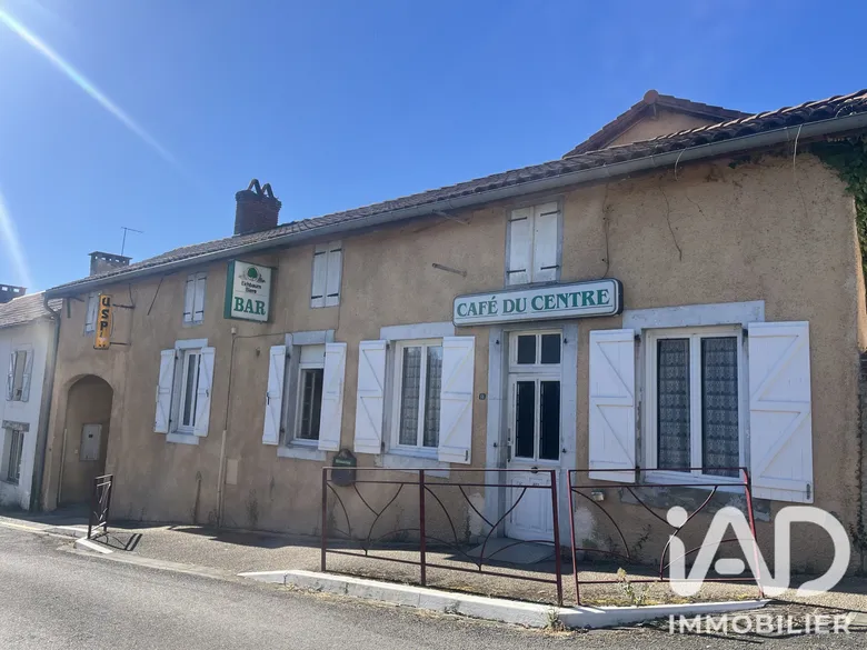 Restaurant à Pouyastruc (65350) · 406 m² · 76 000 €