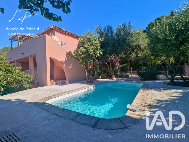 Maison 8 pièces 198 m² · à Le Pradet · 198 m² · 749 000 €