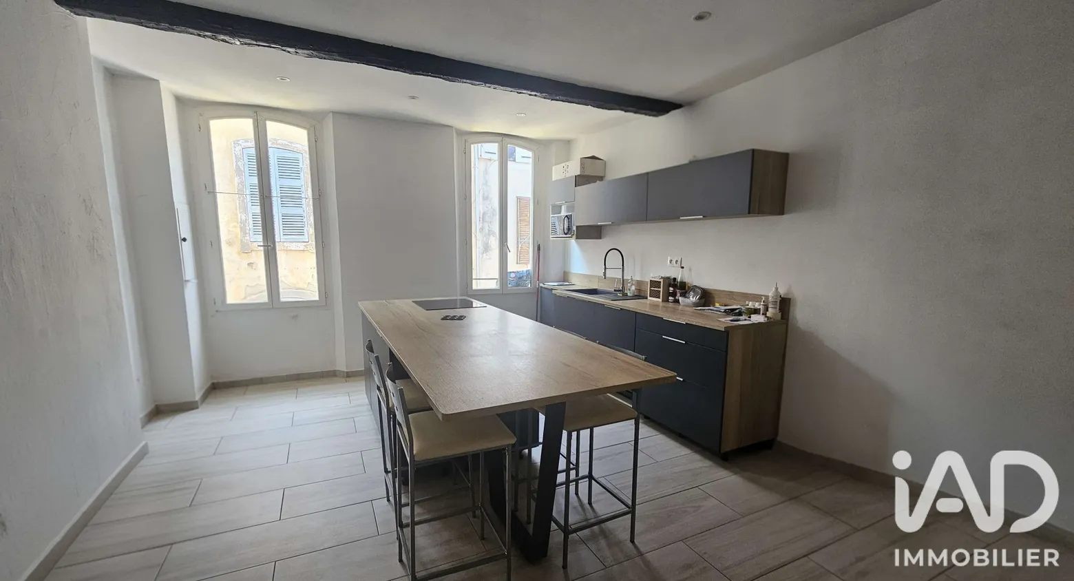 Vente appartement à Saint-Maximin-la-Sainte-Baume (83470) : duplex 2 pièces 56 m² - 2058743 — 2