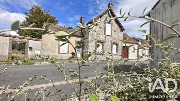 Maison à Château-Landon (77570) photo 2