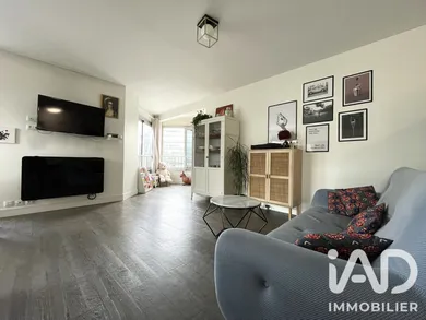 Apartment in Bordeaux (33000)