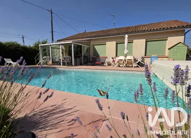 Maison de campagne à Lavergne (46500)