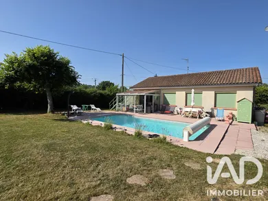Maison de campagne à Lavergne (46500)