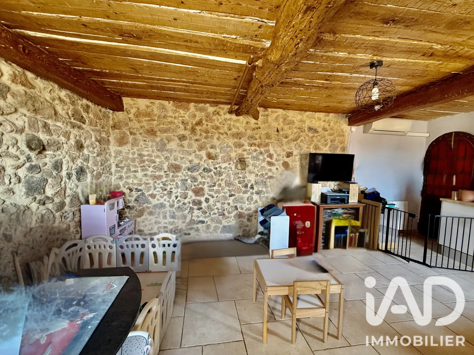 Vente maison à Le Luc (83340) : maison de village 4 pièces 85 m² - 1917691 — 2