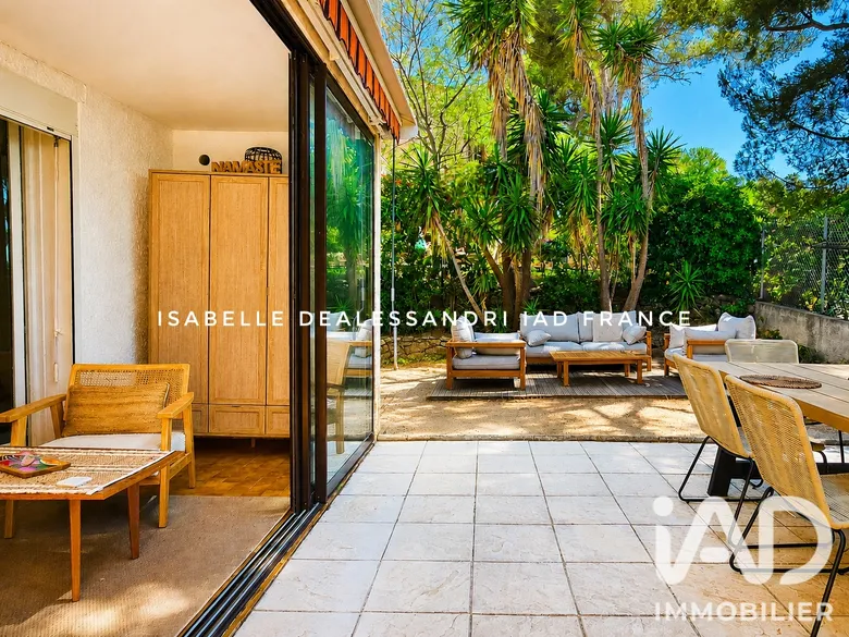 Maison 2 pièces 33 m² · à Sanary-sur-Mer · 33 m² · 272 000 €