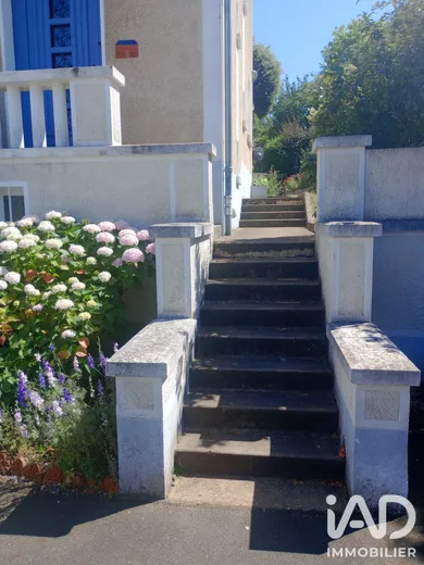 Townhouse in Le Mans (72100)