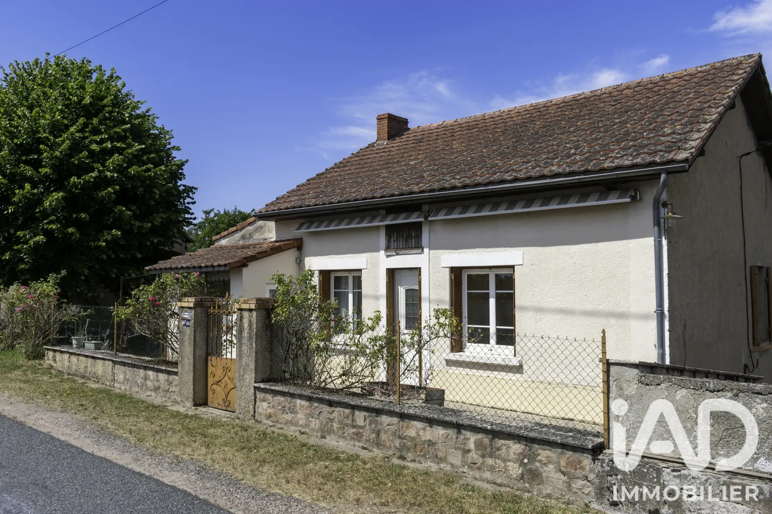 Vente maison à Lapalisse (03120) : maison 3 pièces 70 m² - 2056396 — 2
