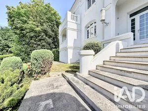 Architectural house in Chartres (28000)