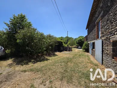 Maison à Manzat (63410)