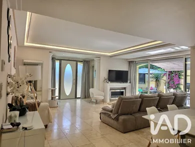Appartement à Mougins (06250)