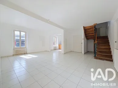 Townhouse in Bréhal (50290)
