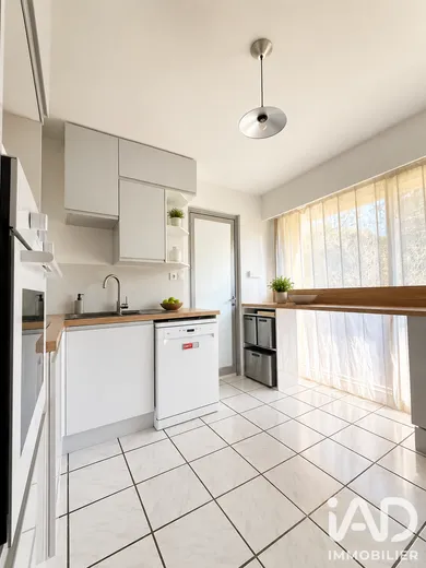 Apartment in Les Pennes-Mirabeau (13170)