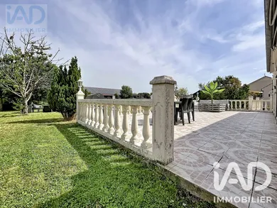 House in Somme-Vesle (51460)