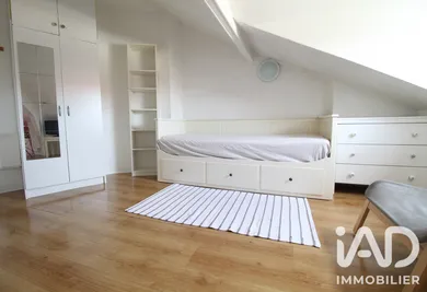 Appartement à colombes (92700)